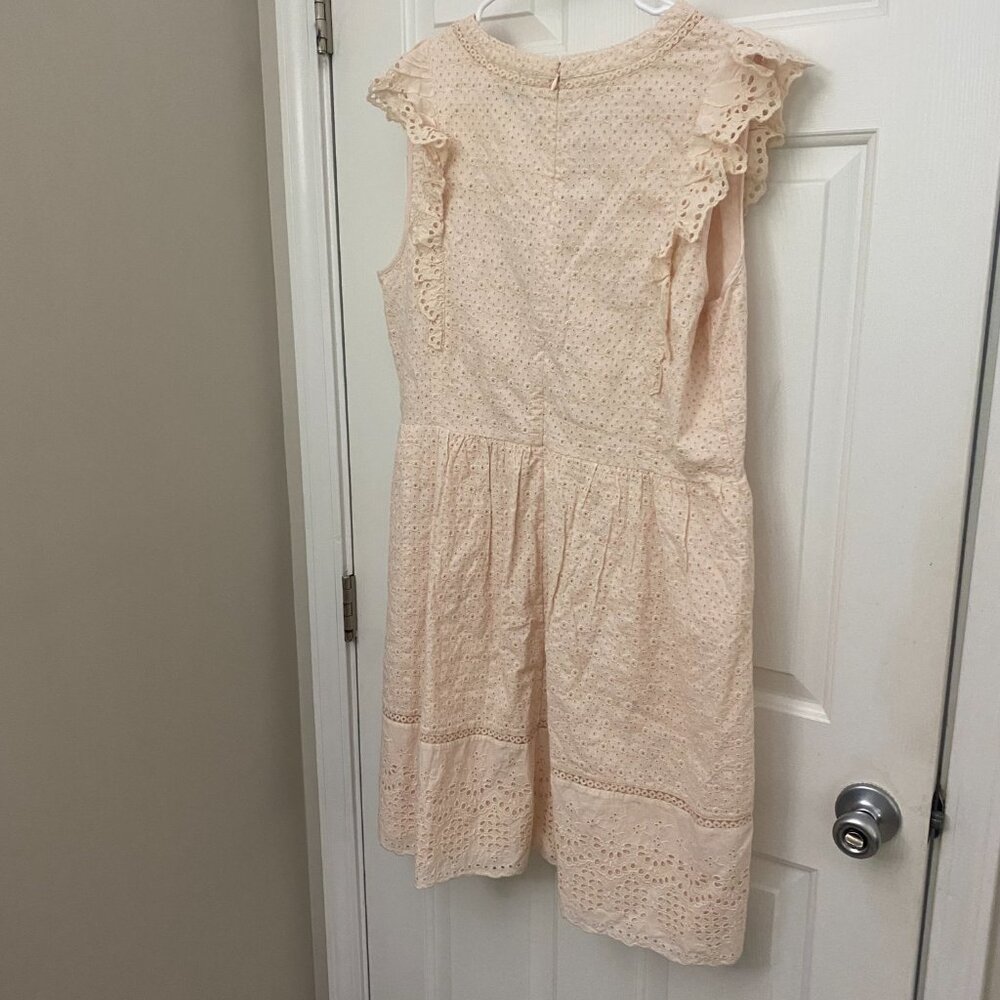 Loft Dress: Sweet Eyelet Days 🌷 - Picture 11 of 14